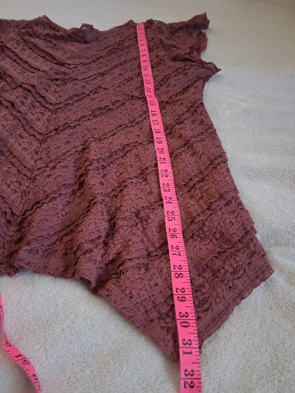 Torrid Women's Size 3X Dusty Rose Lace Babydoll Crewneck Sharkbite Hem Top - Picture 13 of 13